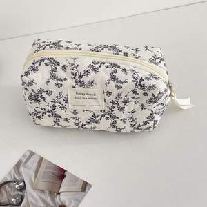 Custom Logo French Quilted Floral Cosmetic Bag Travel Storage Toiletry Bag Large Capacity <b>Makeup</b> Organizer Pouch for Women - Product Image 4