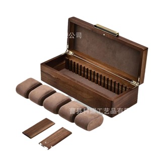 Caja de Almacenamiento de Joyas de Madera de Nogal Negro con Tapa Abatible, Organizador de Relojes de Diseño Exquisito y de Alta Gama - Product Image 2