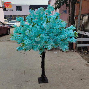 ต้นไม้ประดิษฐ์ดอกซากุระสีฟ้าเรียบสำหรับตกแต่งงานงานแต่งงาน