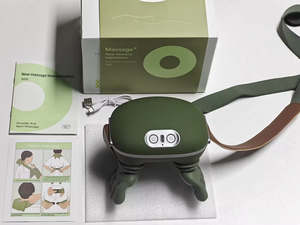 LJ 공장 도매 신형 휴대용 시아추 목 & 어깨 마사지기 딥 티슈 니딩 및 열 기능 경량 목 마사지기 - Product Image 1