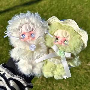 Caja Sorpresa de la Serie de Peluches Colgantes Yomi Fluffy Rabbit V2 Rose Nocturne - Product Image 3