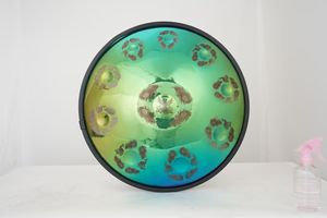 Fábrica Nuevo diseño Electroplate Color Handpan Hecho a mano 22 ''<span class=keywords><strong>432</strong></span> <span class=keywords><strong>440</strong></span> <span class=keywords><strong>HZ</strong></span> 9 10 Note Handpan Drum Instrument - Product Image 2
