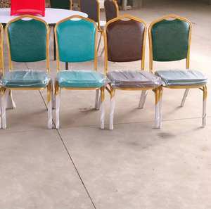 Silla de Lujo Apilable para Interiores y Exteriores, Personalizable, de Tela Colorida, para Hoteles, Banquetes, Bodas, Fiestas y Eventos - Product Image 3