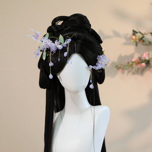 Nuevo Diseño Original 2026, Pinza para el Cabello Hanfu con Borla y Flor Estilo Tang Púrpura, Hecha a Mano, Accesorio para Peinado y Maquillaje - Product Image 1