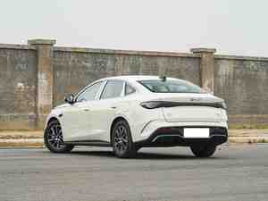 BYD Seal 06 DM-i 2026: Vehículo Híbrido de Nueva Energía de 4 Puertas y 5 Asientos, Sedán Mediano de Bajo Precio - ¡Venta Caliente! - Product Image 3