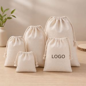 Sac à poussière promotionnel personnalisé en coton biologique recyclable avec logo imprimé à l'écran et cordon de serrage pour chaussures, vêtements et chaussettes - Product Image 2