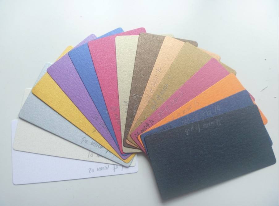 สีที่กำหนดเอง