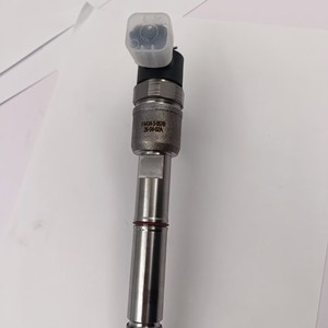 หัวฉีดน้ำมันเชื้อเพลิง 33800-2A400 รุ่น 0445110255 0445110256 สำหรับรถยนต์ฮุนได ไอ30 แอคเซนต์ และเกีย ซีด ริโอ 1.5 1.6 CRDi ปี 2005-2012 - Product Image 4