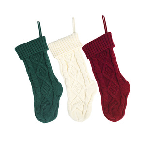 2025 personnalisé rouge lunaire nouvel an équipage chaussettes pour femmes acrylique taille unique tissé cadeau de noël chaussettes automne hiver Style - Product Image 1