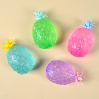 Jouet anti-stress en caoutchouc à récupération lente, motif ananas en poudre dorée, balle de décompression pour enfants de 14 ans et plus, Zhejiang