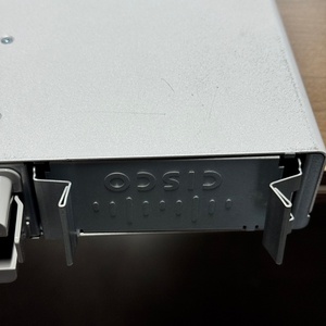 9500 Series C9500-32QC <b>Network</b> <b>Switch</b> - Product Image 5