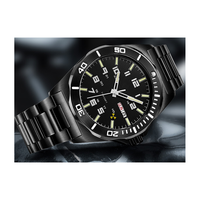 Montres de plongée en acier avec double calendrier et mouvement mécanique japonais lumineux, conçues et produites en usine pour la marque privée des clients