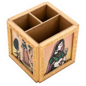 Organizador de Escritorio de Madera Estilo Rajastaní, Artesanal, Bani Thani, de Tres Niveles, Hecho a Mano, con Múltiples Compartimentos, para Almacenamiento de Artículos de Oficina y Hogar - Product Image 1
