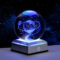 Veilleuse créative 3D en boule de cristal avec base lumineuse, thème Système Solaire, décoration de bureau pour chambre à coucher, cadeau d'anniversaire pour étudiant