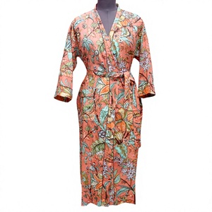 Kimono de Algodón Hecho a Mano con Estampado Digital, Manga Larga, Multicolor, Cuello en V, Cierre con Cinturón, Secado Rápido y Transpirable para Mujer - Product Image 1