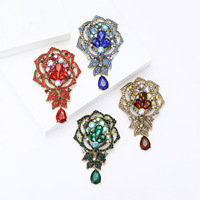 Broche vintage en forme de goutte d'eau avec fleur de rose, cristal et filigrane doré antique, ornée de strass, pour femme, cadeau de mariage, bijou de fête