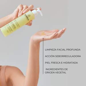 GEL NETTOYANT DERMATOLOGIQUE - Product Image 1