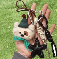 Porte-clés mignon en peluche chien-ours avec chapeau de fête, pendentif breloque de sac étoile en corde tressée style coréen pour décoration de sac femme, cadeau