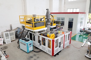 Auto 20L PP PE HDPE Plastique Tambour Extrusion Machine <span class=keywords><strong>de</strong></span> moulage par soufflage pour 25L 30L Palm Oil Chemicals Adblue Empilable Seau Jerry Can - Product Image 2