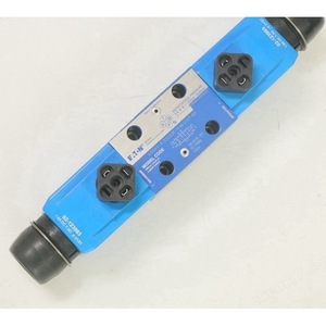 วาล์วควบคุมทิศทางแบบสัดส่วน Eaton Vickers รุ่น KDG4V 5 2C50N Z M U HA7 30 วาล์วไฮดรอลิกแบบเข็ม - Product Image 1