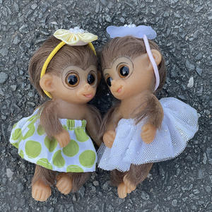 2024 nouveauté 11cm Silicone singe Mini poupée à la main <span class=keywords><strong>Reborn</strong></span> petits <span class=keywords><strong>animaux</strong></span> de singe en Silicone - Product Image 3