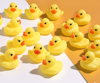 Jouet de bain canard en caoutchouc jaune qui couine, pour la famille, les bébés et les tout-petits garçons et filles