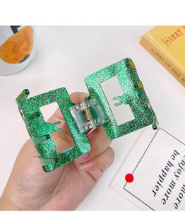 Kızlar için noel kaliteli mini saç pençe klipsleri akrilik kare saç pençe 5 cm saç aksesuarları - Product Image 6