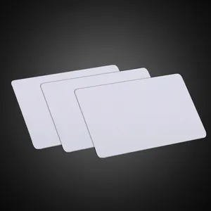 Carta di controllo accessi all'ingrosso in fabbrica carte d'identità RFID in PVC 125KHz 13.56MHz smart card con supporto anti rfid