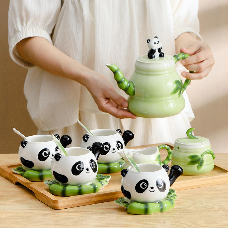 China Lovely Enamel Panda Mug Set of 15/13 Piece Ceramic Coffee Cup Set with 3D Panda Lid and Spoon for Panda Lovers