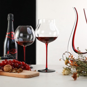 Chic a righe verticali tulipano <span class=keywords><strong>rosso</strong></span> bordeaux calici da <span class=keywords><strong>vino</strong></span> con palloncino di cristallo - Product Image 5
