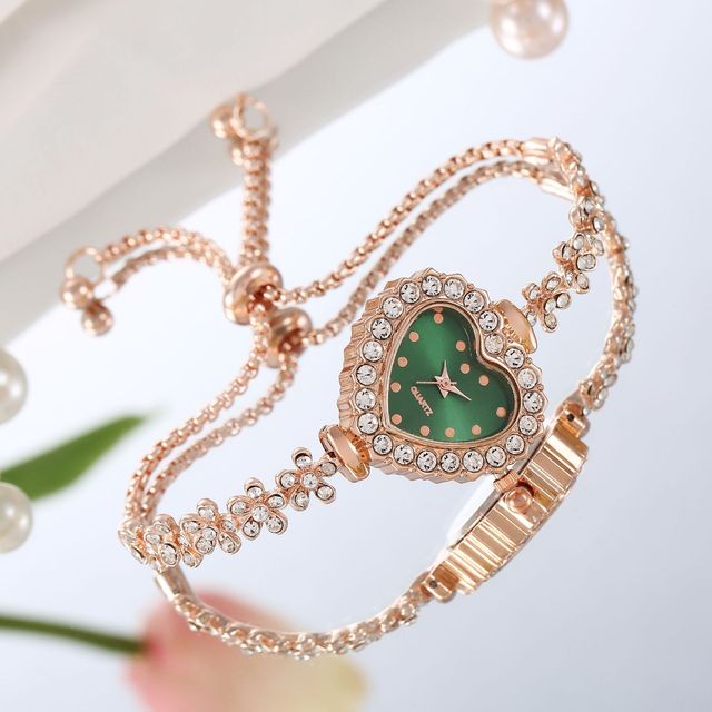 LP26 Fashion Heart Flower Pattern Diamond Inlaid Women's Watch Adjustable Strap Women's Quartz Watches Thin Leisure Luxury Clock