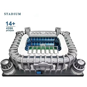 Mould King 22026 Modelo de Campo de Fútbol Bernabéu, Kit de Construcción DIY - Product Image 1