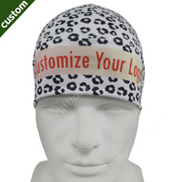 Bonnet ajustable personnalisé avec logo brodé, doublure satinée, motif léopard, style slouchy, respirant, extensible, avec revers, pour la course à pied
