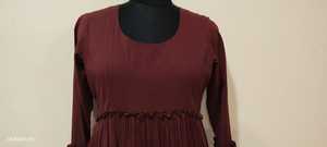 Vestido plisado de manga larga con cuello redondo color granate para mujer, informal, de otoño, color liso, largo hasta la rodilla, de tela crepé, corte regular - Product Image 3
