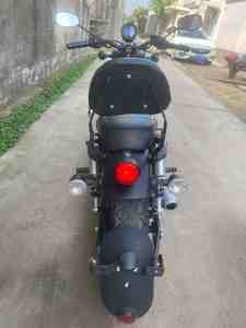 Moto Cruiser Rétro Qianjiang 202 - Chopper Classique Vintage pour la Conduite Urbaine - Product Image 3