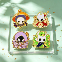 4 Stile Ritter-Emaille-Pins-Set, niedliche Spielfigur-Anstecknadel, Hornet-Brosche für Rucksack, Jacke, Kleidung, Sammlerstück, Geschenk