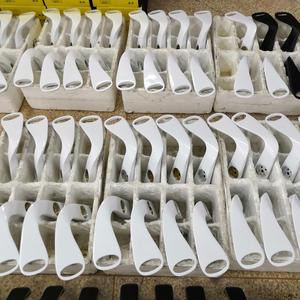 Grifo mezclador de agua fría y caliente para lavabo de baño - Product Image 4