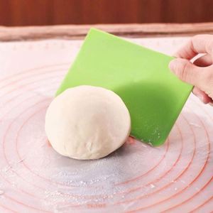3Pc Cake Decorating Pastry Tools Custom Plastic Dough Knife Scraper Plain Spatulas Cutters Hot Sale Safe Baking Tools - Product Image 2