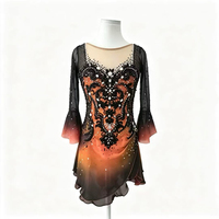 Robe de patinage artistique à manches cloche dégradé orange et noir, dos ouvert en maille, ornée de strass, pour spectacle de danse sur glace