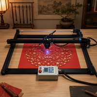 Machine de découpe laser CNC pour l'art papier complexe et les fleurs en papier, graveur laser de bureau pour les entreprises de création en papier