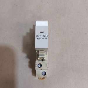 Relais <span class=keywords><strong>G2R</strong></span>-2-S <span class=keywords><strong>G2R</strong></span> 5A 250V PLC - Product Image 1