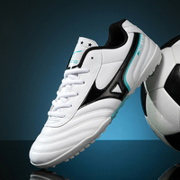 Chaussures de football d'extérieur multifonctionnelles HZY pour hommes, à lacets, antidérapantes, résistantes aux chocs, avec tige en PU et semelle extérieure en TPR - Collection Printemps-Été 2025