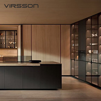 Cuisine moderne intégrée haut de gamme au prix d'usine, design personnalisé sans poignées, avec îlot et portes vitrées