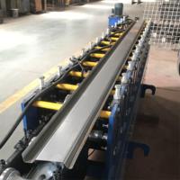 Machine de formage à froid pour profilés de portes à persiennes en acier de haute qualité, matériaux de construction pour portes à persiennes