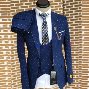 Completo da Uomo a Pois Blu Scuro, <span class=keywords><strong>Blazer</strong></span> con Risvolto a Punta, Set Formale Casual da Cerimonia, Smoking 3 Pezzi (<span class=keywords><strong>Giacca</strong></span>, Gilet, Pantaloni) - Product Image 3