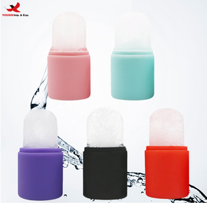 Rodillo Masajeador Facial y Ocular de Silicona con Bolas de Hielo Frías para Enfriamiento, Antienvejecimiento y Antiarrugas, GZ RTS, Pedido Mixto a Granel - Product Image 1