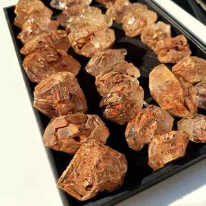 All'ingrosso di cristallo naturale di fango rosso scheletro di quarzo pietra grezza rara argilla rossa scheletro di pietra preziosa grezza per la creazione di gioielli - Product Image 3