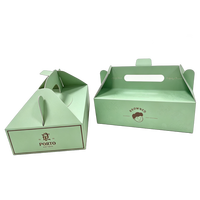 Boîte à pâtisserie avec impression couleur UV, emballage de luxe haut de gamme, logo personnalisé imprimé, boîte en carton doré, papier alimentaire avec poignée