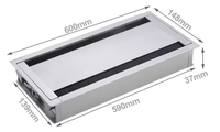 Boîte de gestion de câbles de bureau en alliage d'aluminium avec couvercle rabattable, passe-câbles à fermeture douce et brosse de protection
