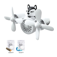 Parfum de voiture Rafraîchisseur d'air léger Cartoon Animal Lion Pilote Avion Parfum de voiture Excellent Vehicle Supplies